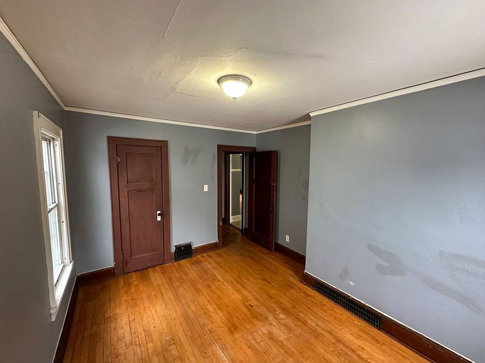 34493451 N Oakland Ave Duplex 34493451 N Oakland Ave Milwaukee WI