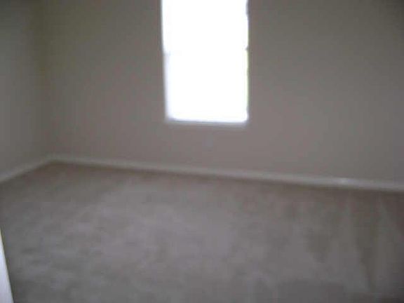 4th image of 615 Aweigh Dr