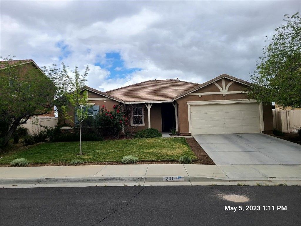 200 Yosemite Ave, Perris, CA 92570 Zillow