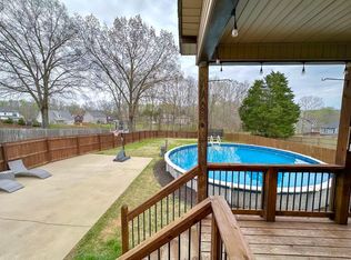 194 Towes Ln, Clarksville, TN 37043