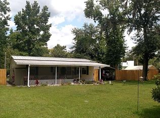 55440 6th St, Astor, FL 32102