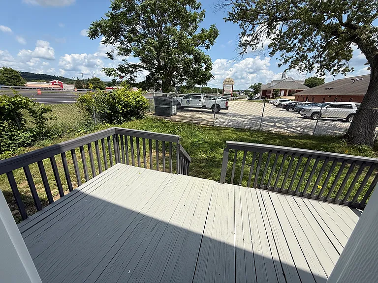 154 Clay Ave SE — Photo 9