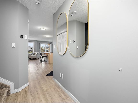 5th image of 80 Hartwick Lndg