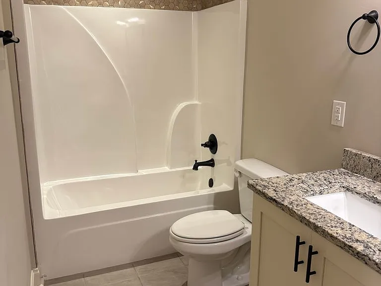 3855 Academy Dr #402 — Photo 11