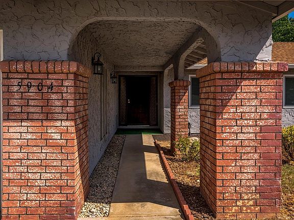 4th image of 5904 Hickorywood Way