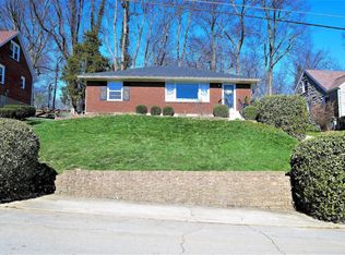 1607 Ehrler Dr, Louisville, KY 40213