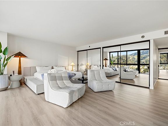 5th image of 222 Monterey Rd #1302