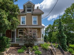 46 Seminary Ave, Reading, PA 19605