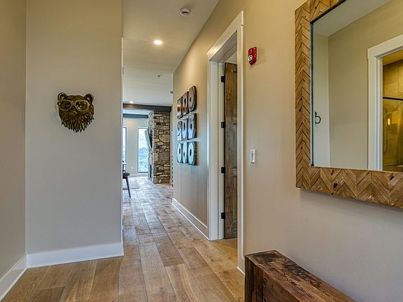 5th image of 855 Campbell Lead Rd #407
