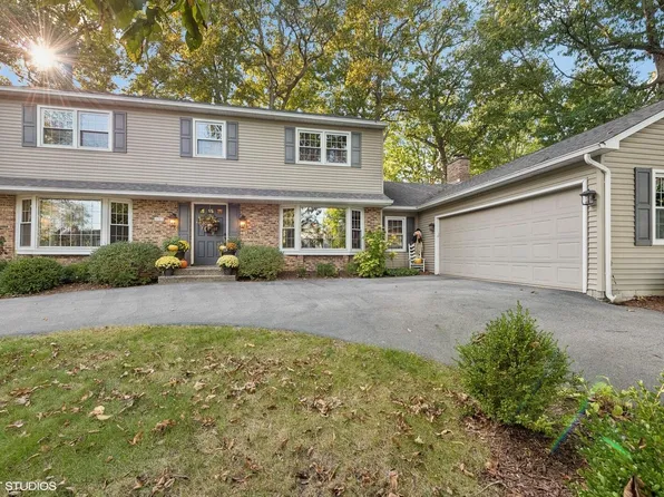 4105 Bloomingdale Ave, Valparaiso, IN 46383