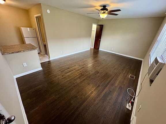 4th image of 1230 King Ave #B
