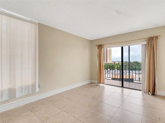 5th image of 9682 Fontainebleau Blvd APT 712