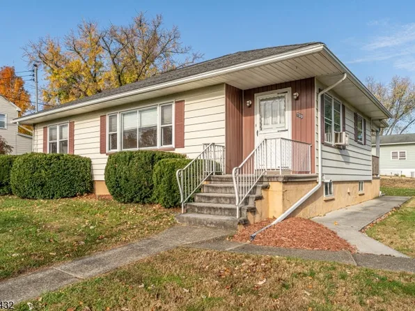 700 Avenue A, Lopatcong Twp., NJ 08865