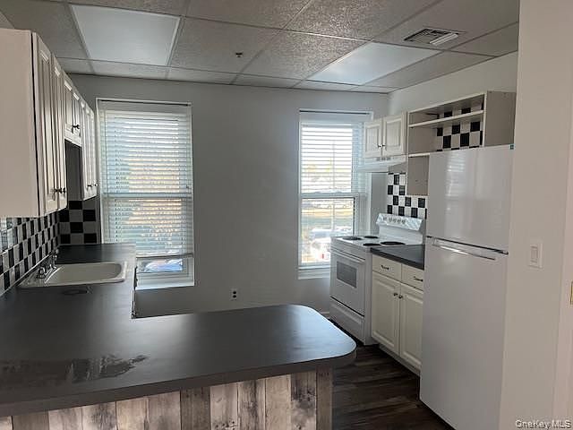 1st image of 138 South St #200