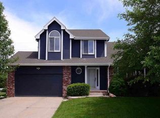 16222 Parker St, Omaha, NE 68118