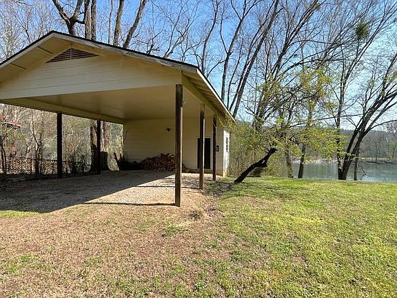 2nd image of 501 Hayden Heights Rd