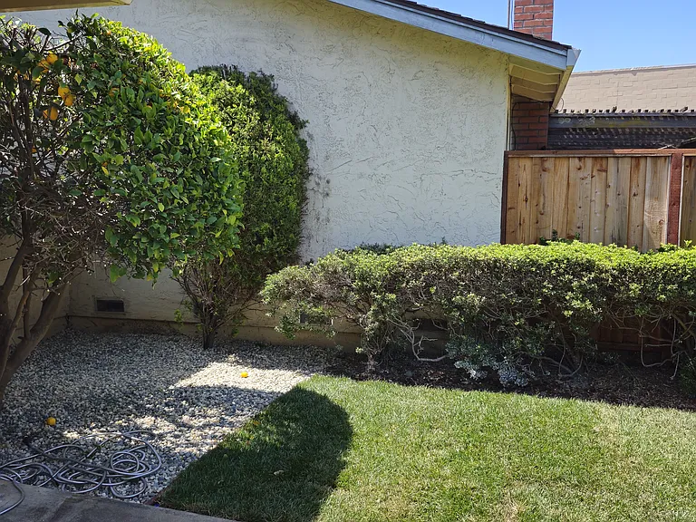1055 Bret Knoll Ct — Photo 14
