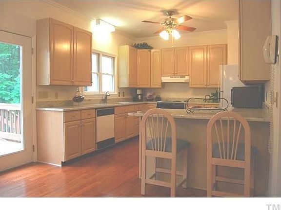 5th image of 2211 Running Pine Ct