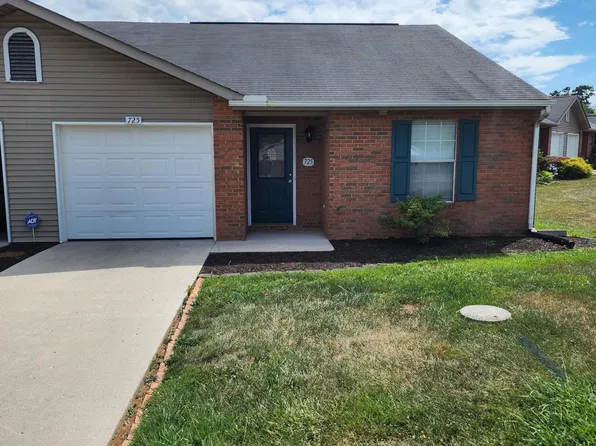 725 Wakebridge Blvd, Powell, TN 37849
