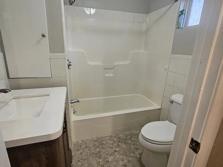 15 Montrose St #2 — Photo 13