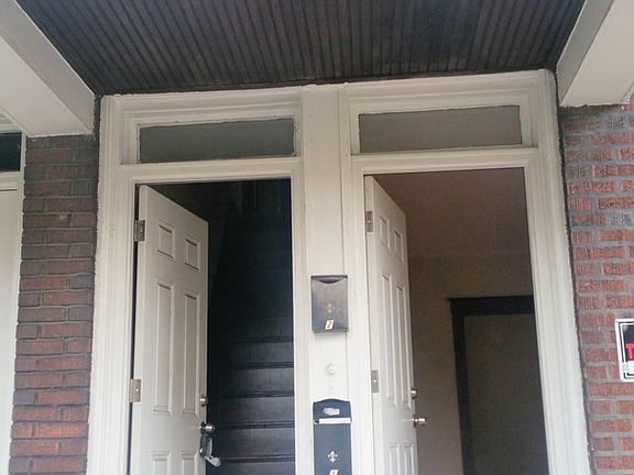 2nd image of 4015-17 California Ave #4015
