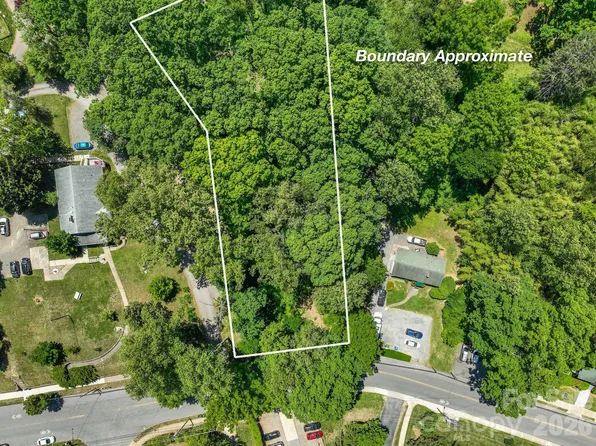 99999 Montford Ave, Asheville, NC 28801