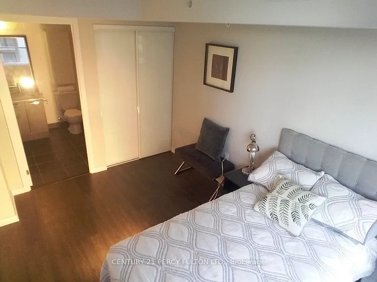36 Lisgar St #1816 — Photo 9