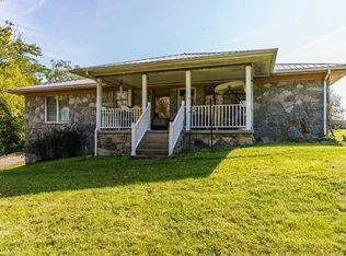 1372 Richmond Rd N, Berea, KY 40403