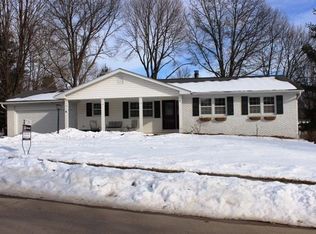 6 Princeton Ct, Iowa City, IA 52245