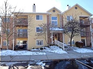 987 Cedar Ridge Dr APT 5, Cincinnati, OH 45245