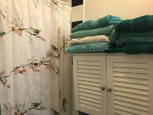 Rented by Bedford 6 Real Estate | media 6