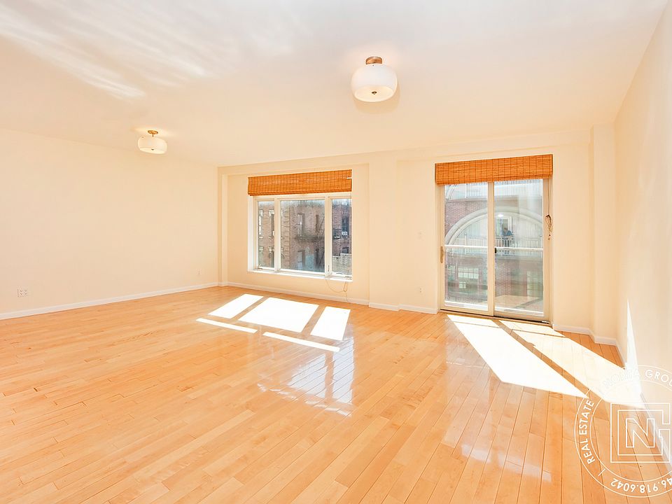 1st image of 156 Mott St APT 3