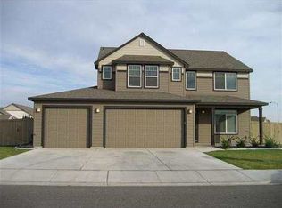 9203 Wellington Dr, Pasco, WA