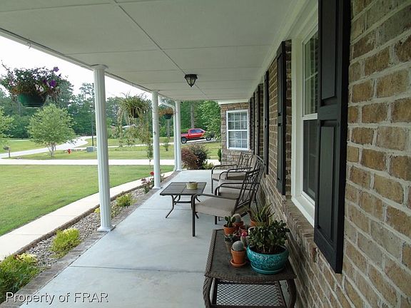4th image of 275 Stewarts Creek Dr