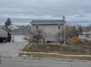 2040 Beverly St, Casper, WY 82601