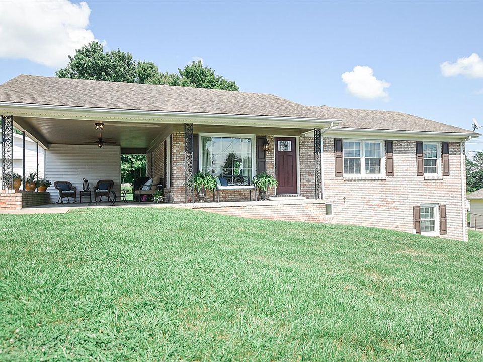 1st image of 524 Kentucky Dr