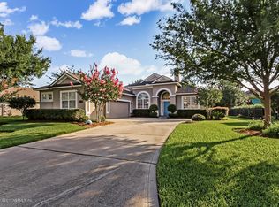 2538 Sunny Creek Dr, Fleming Island, FL 32003