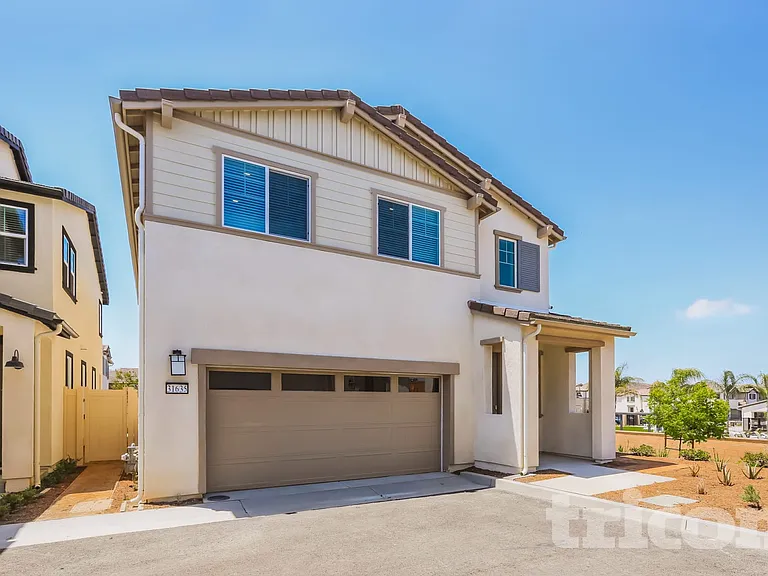 31635 Willowood Way — Photo 1