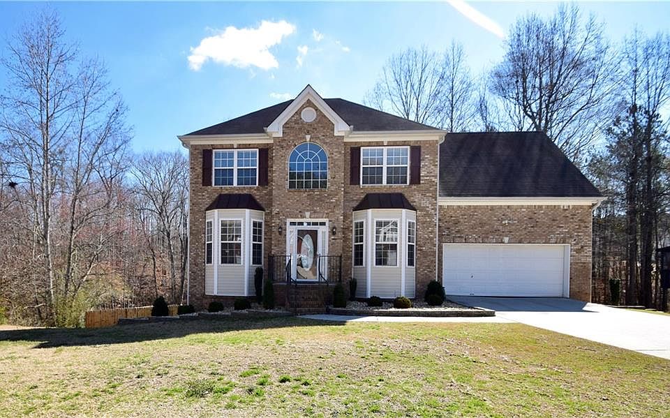 1st image of 545 Cotton Gin Ln