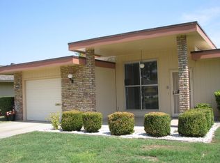 9904 W Shasta Dr, Sun City, AZ 85351