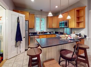 270 Poplar St #1, Roslindale, MA 02131