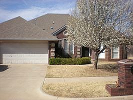 Home for Sale in Oklahoma City, Oklahoma $245,000