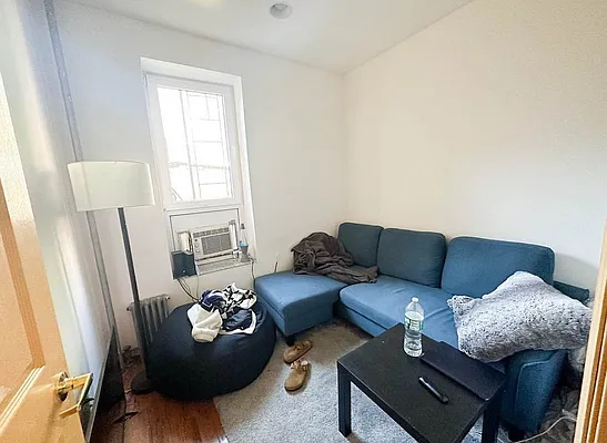 Rented by Ulas Real Estates Inc | media 25