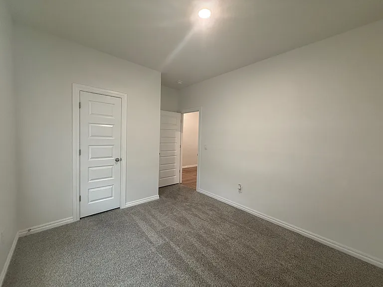 9048 NW 149th Ter — Photo 36