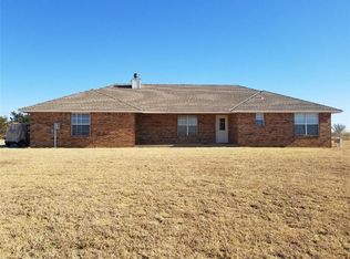 212 Moffat Rd NE, Piedmont, OK 73078