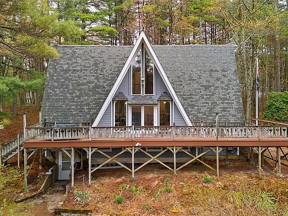 2nd image of 535 Log Rd