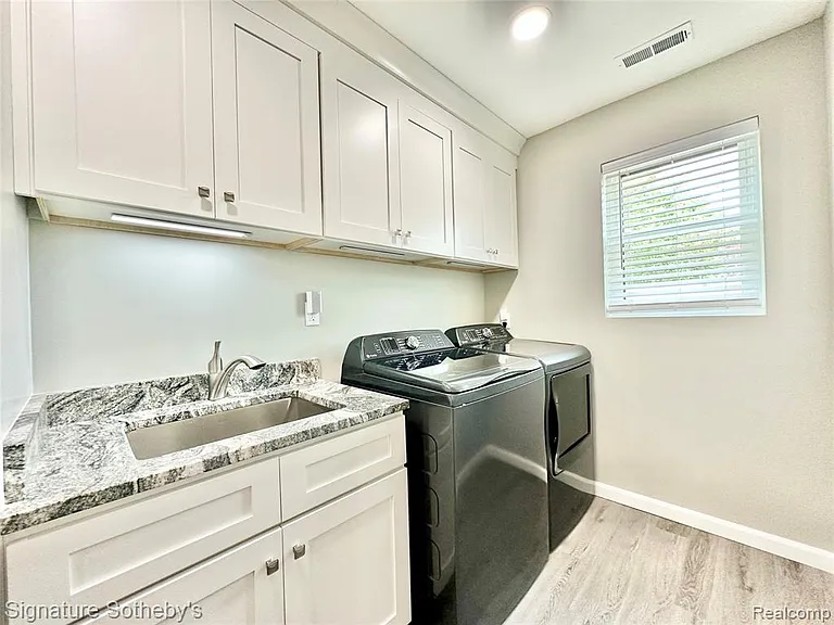 442 Ardmore Dr — Photo 47