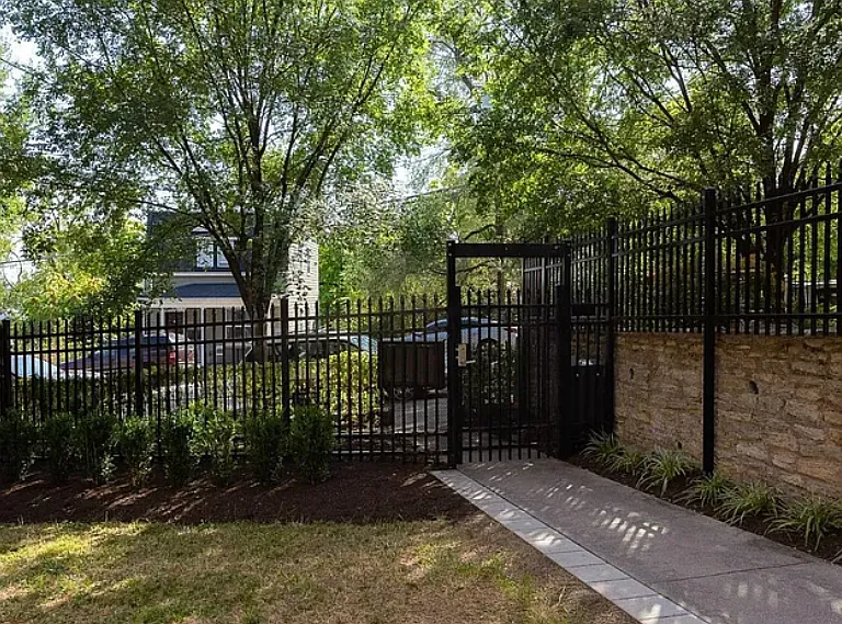 104 W Clifton Ave #2 — Photo 28