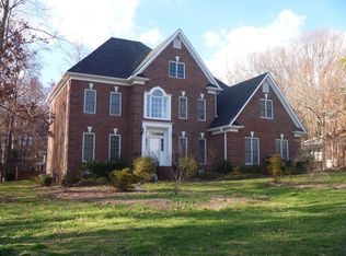 5427 Silchester Ln, Charlotte, NC 28215