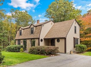 2 Bells Brook Rd, Lakeville, MA 02347